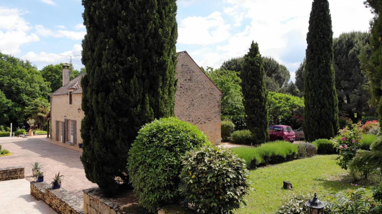 Bed and Breakfast Le Domaine Aubazen La Chapelle-Aubareil Exterior foto