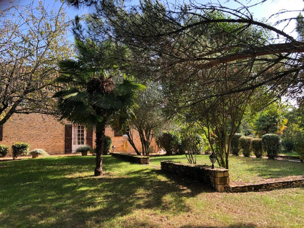 Bed and Breakfast Le Domaine Aubazen La Chapelle-Aubareil Exterior foto