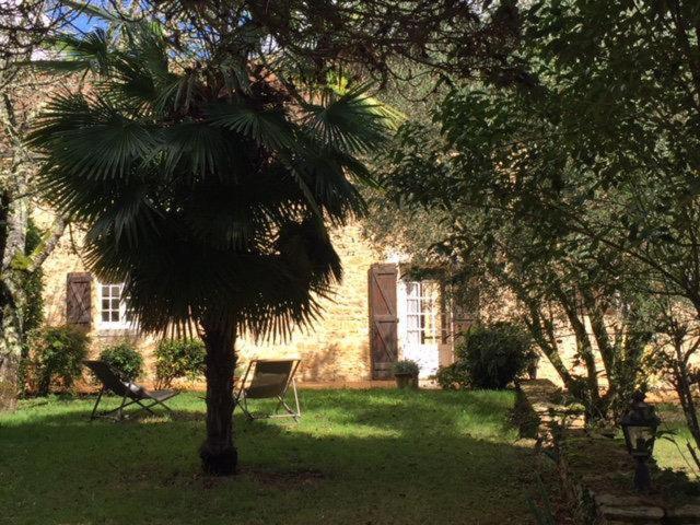 Bed and Breakfast Le Domaine Aubazen La Chapelle-Aubareil Exterior foto